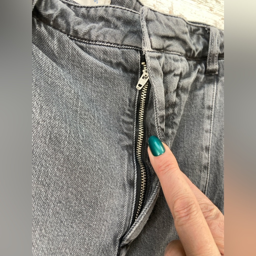 Anthropologie Pilcro Ultra High-Rise Pleated Straight Jeans sz 10 EUC - Picture 6 of 10